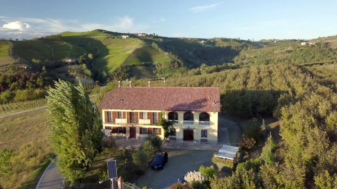 בית הארחה אלבה 	La Casa Dei Masue' מראה חיצוני תמונה