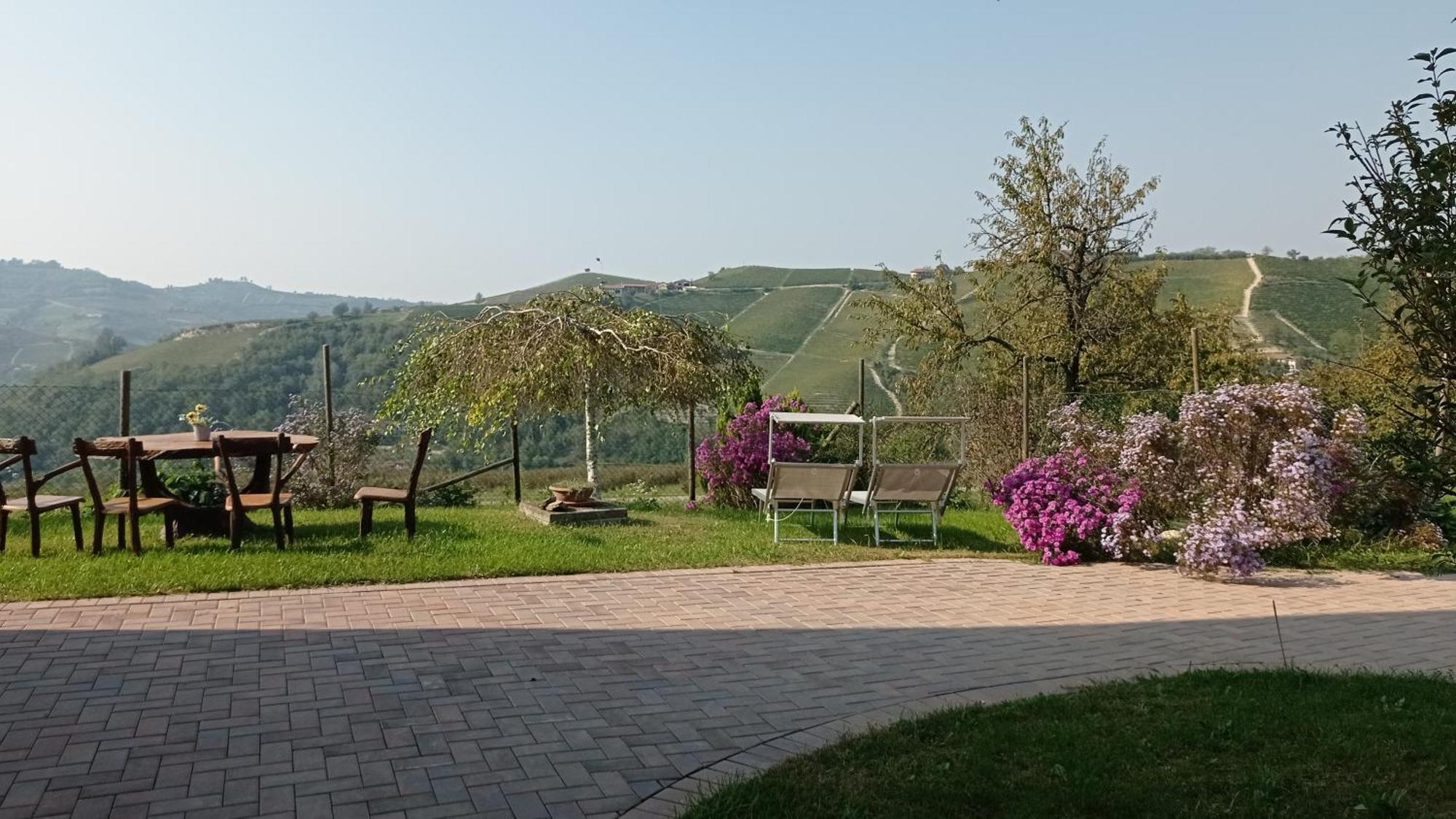 בית הארחה אלבה 	La Casa Dei Masue' מראה חיצוני תמונה